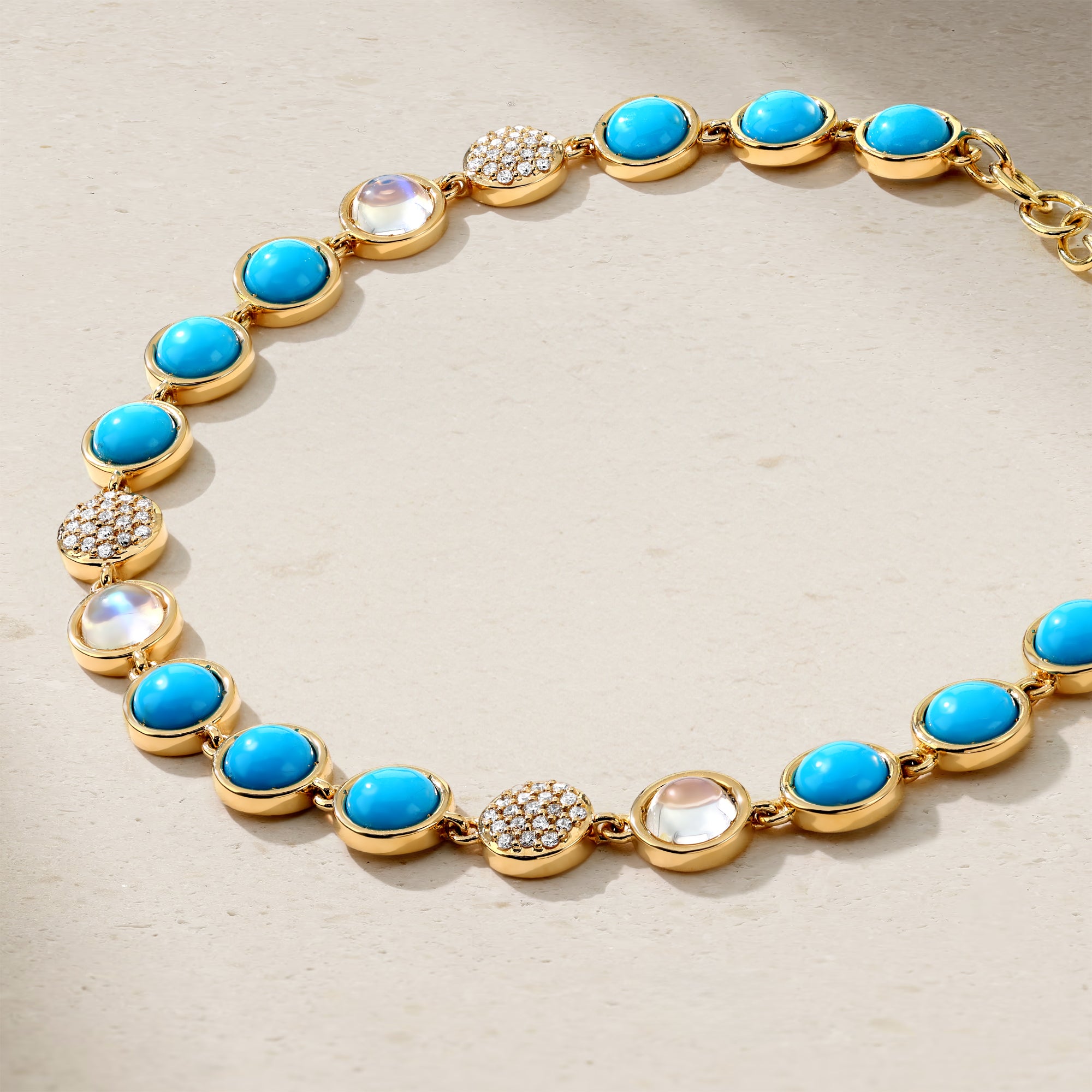 18kt Yellow Gold