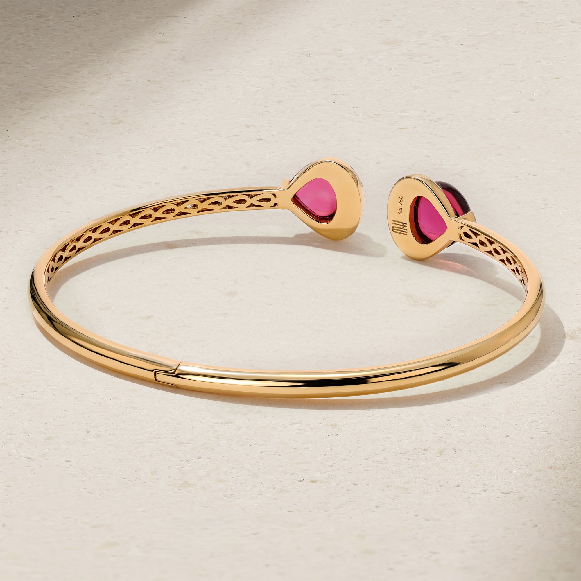 18kt Yellow Gold