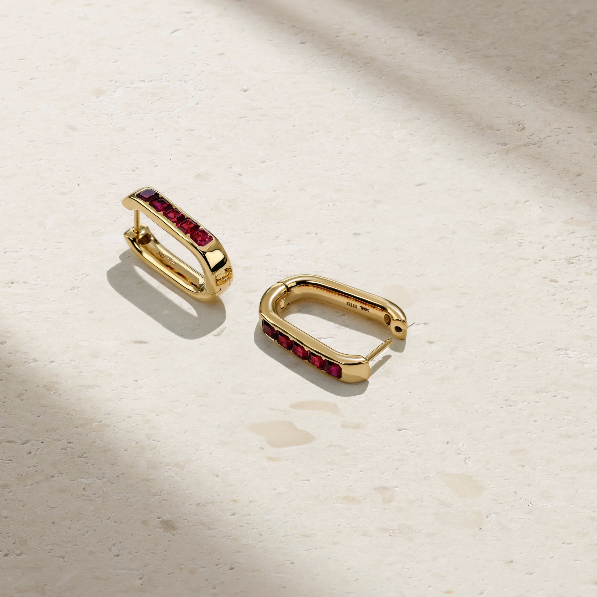 18kt Yellow Gold