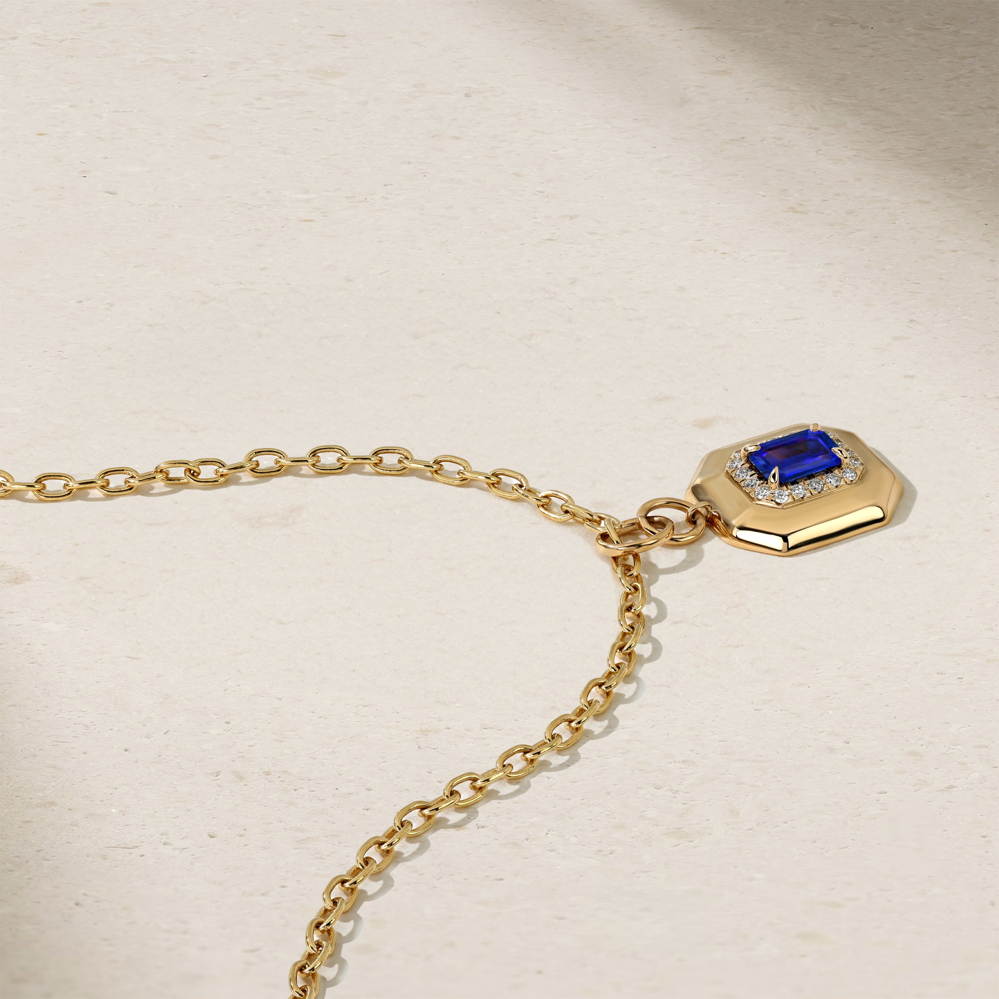 18kt Yellow Gold