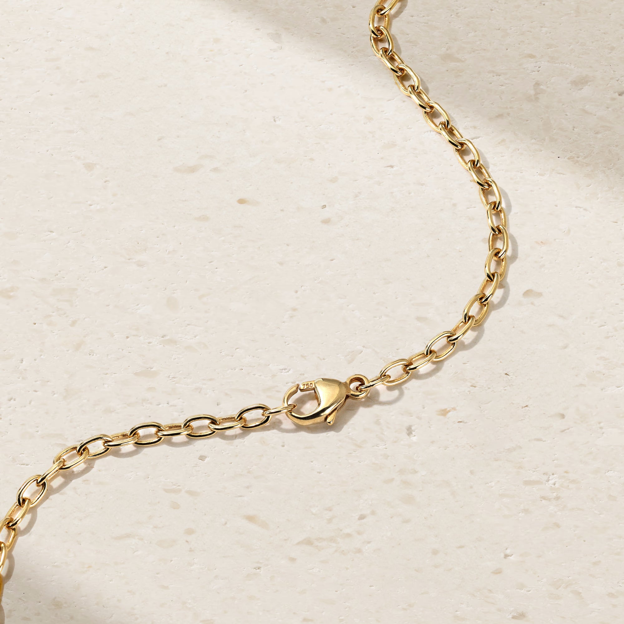 18kt Yellow Gold