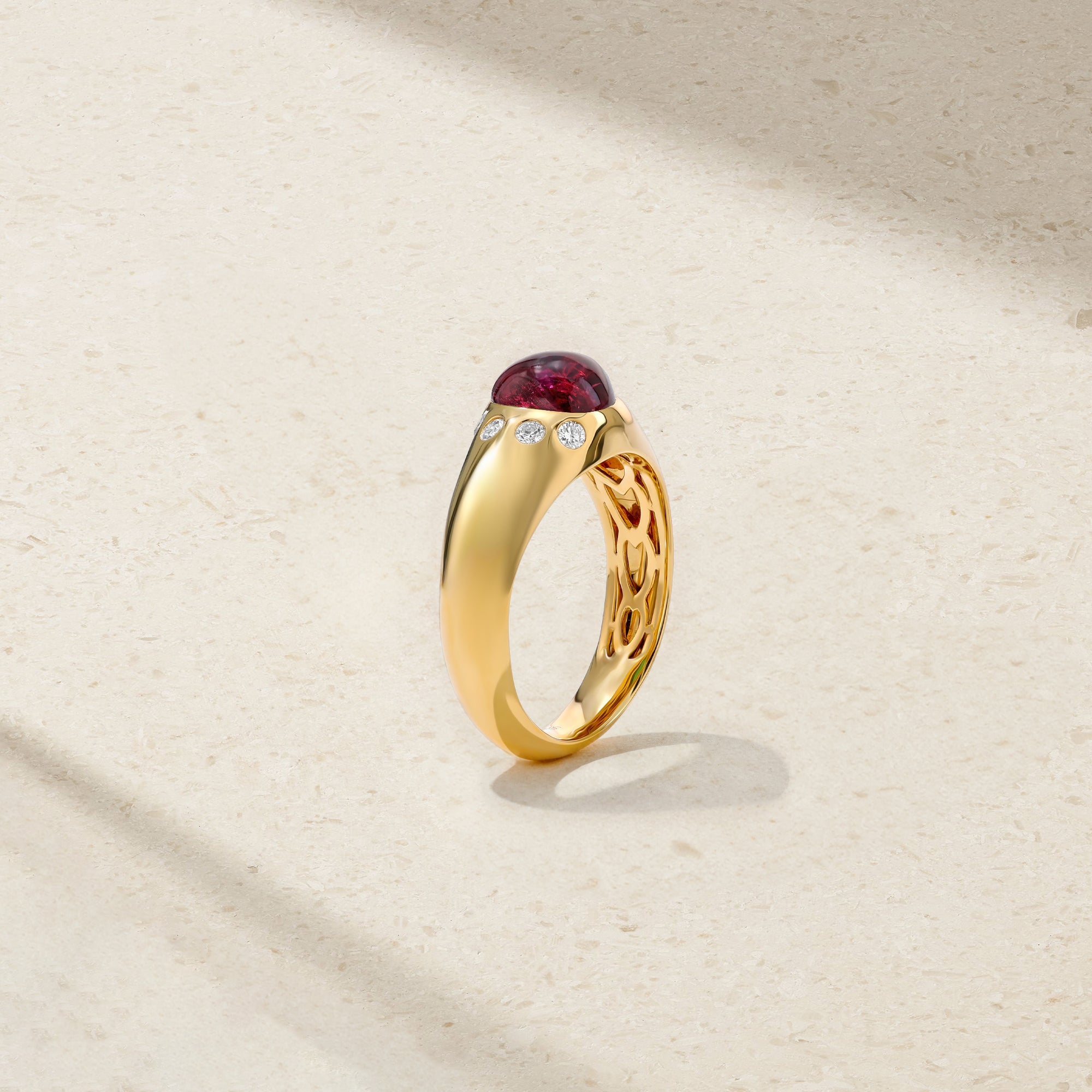 18kt Yellow Gold
