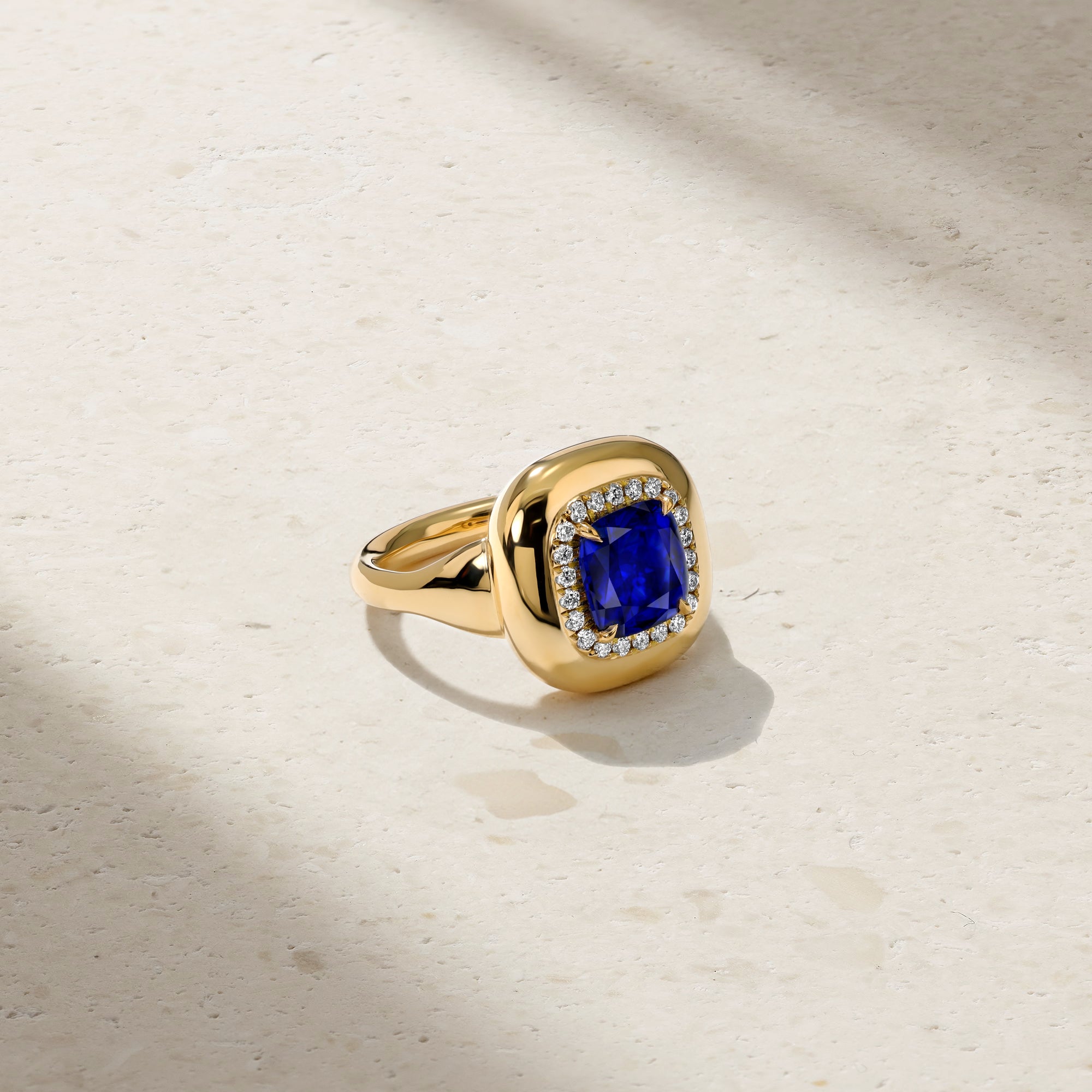 18kt Yellow Gold